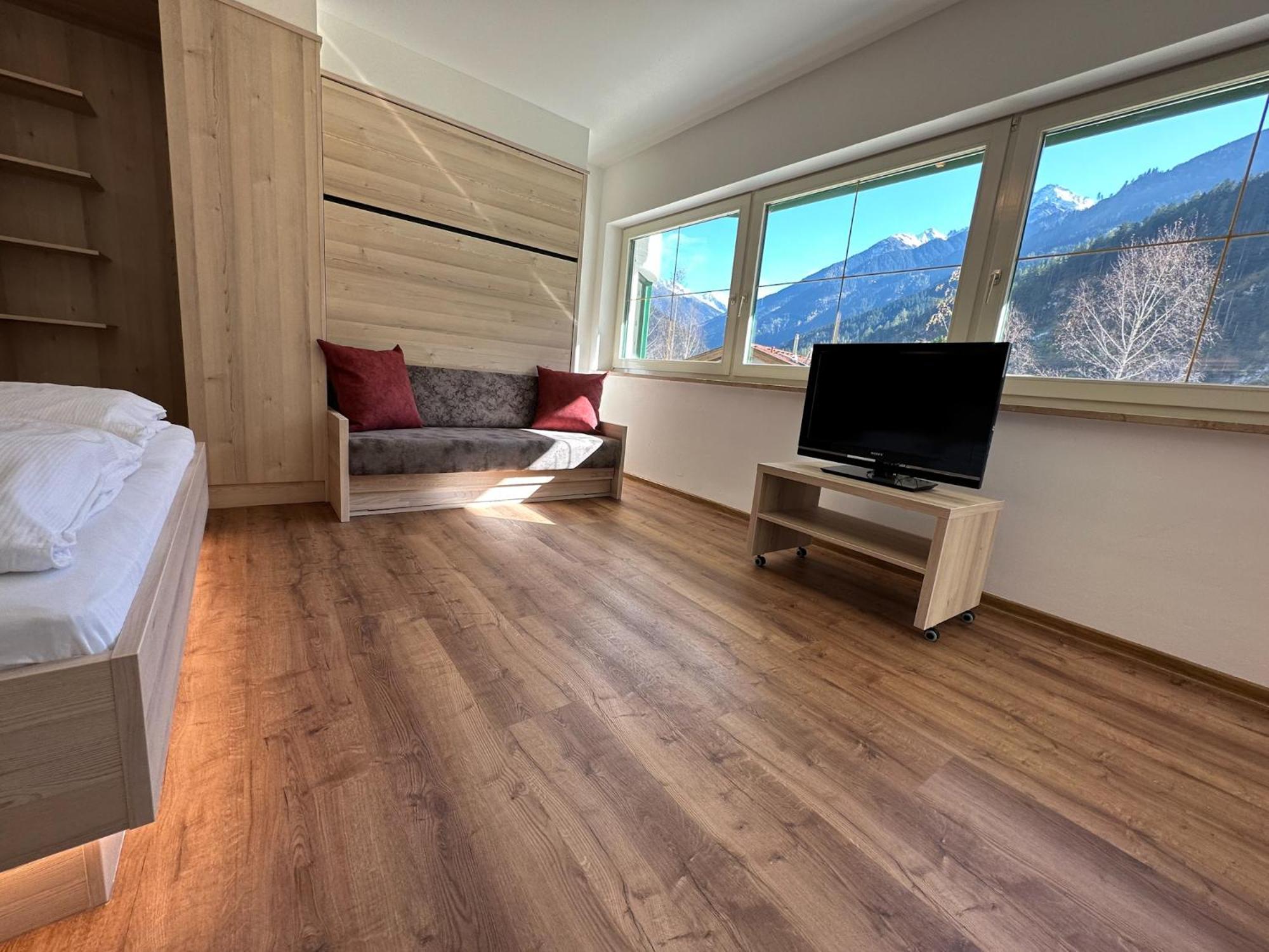 Appartementhaus Zillertal By Piaunddirk Finkenberg Exterior photo